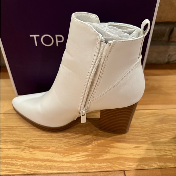 White booties - Picture 2 of 5